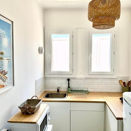 Cozy Studio, Sea View, Old Town, Near Beaches Antibes Exteriör bild