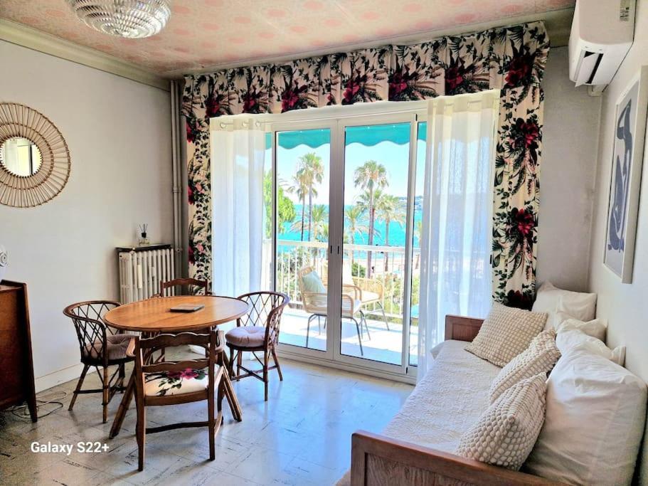Cozy Studio, Sea View, Old Town, Near Beaches Antibes Exteriör bild