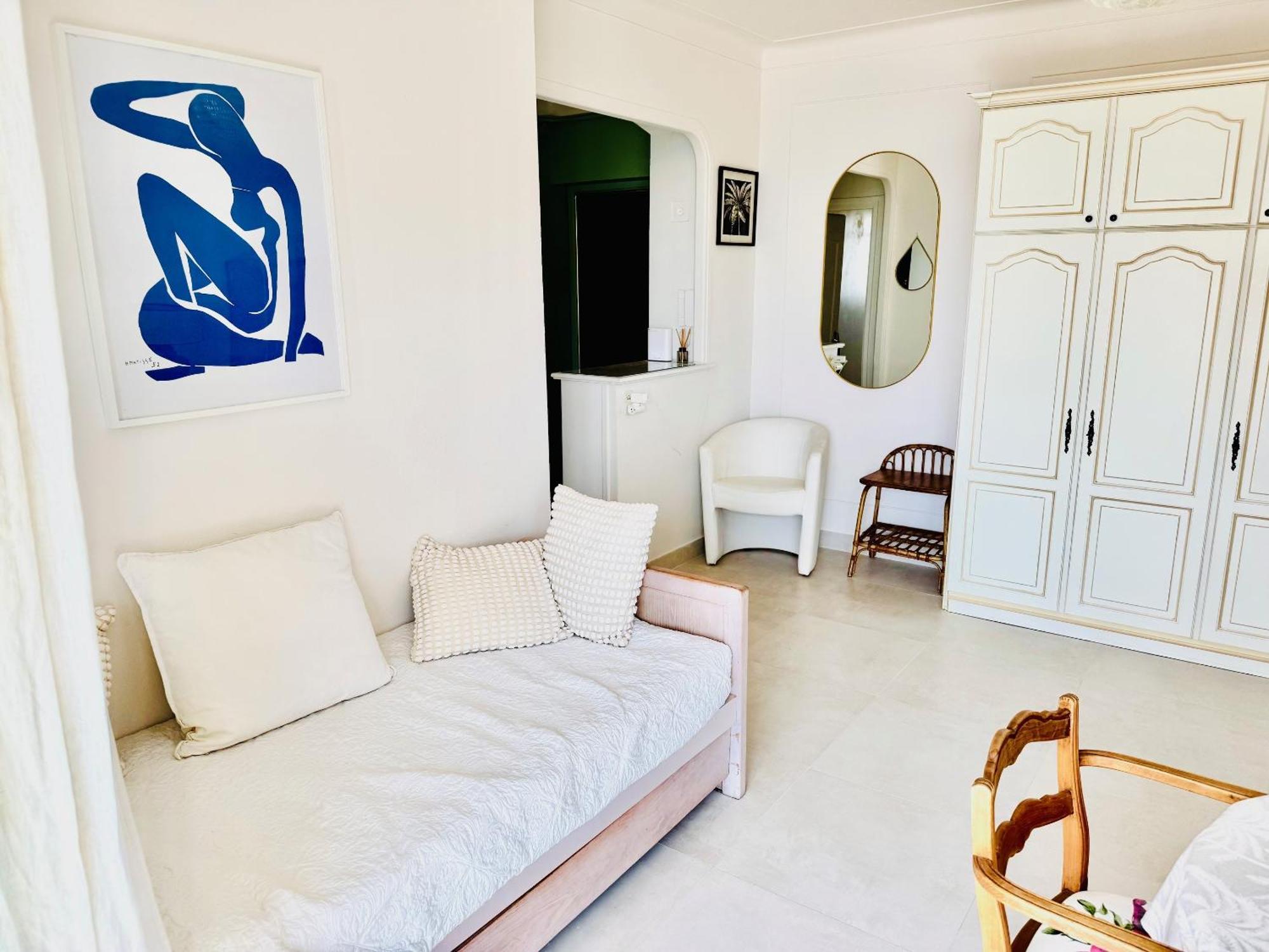 Cozy Studio, Sea View, Old Town, Near Beaches Antibes Exteriör bild